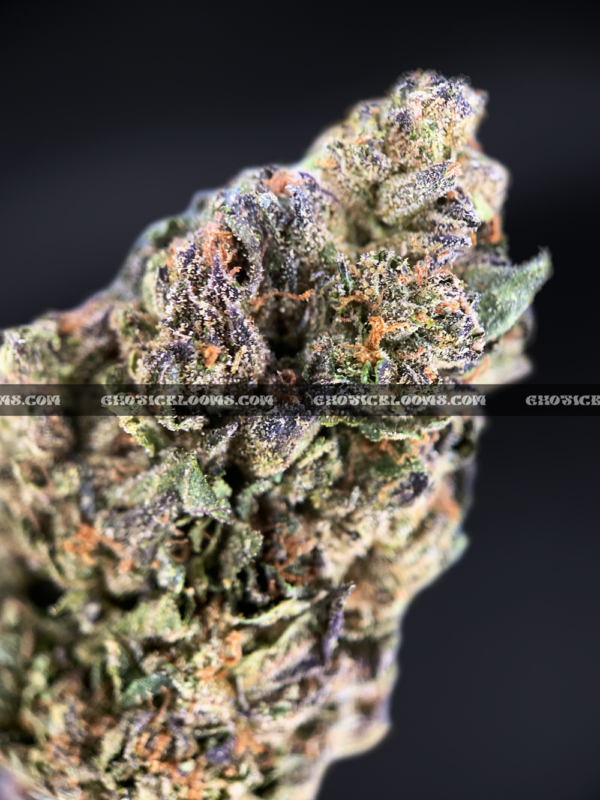 Divorce Cake cannabis strain – flavorful indica hybrid for weed delivery in Virginia and DC.