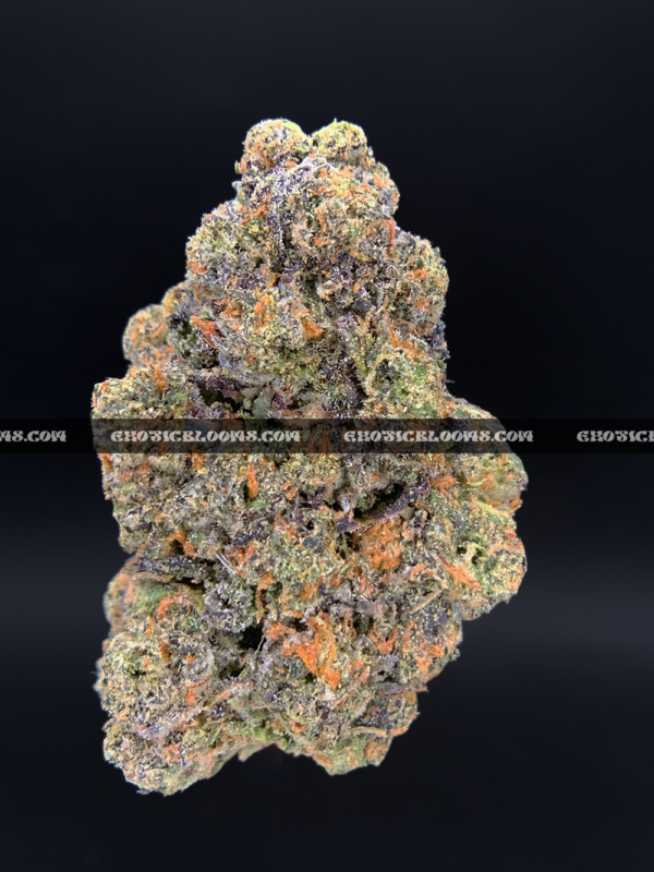 Ice King strain dense frosty indica cannabis buds for delivery in DC and Virginia