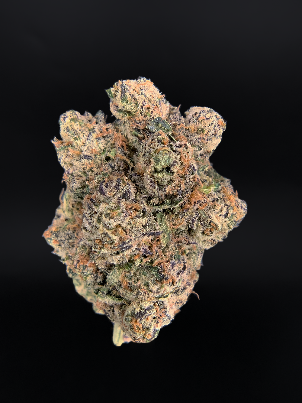 California Breezy sativa-dominant hybrid (30%+ THC) with doughy sweet and cherry citrus aroma, lush green-purple buds, available for weed delivery in Washington DC, Northern Virginia, Richmond and Maryland.