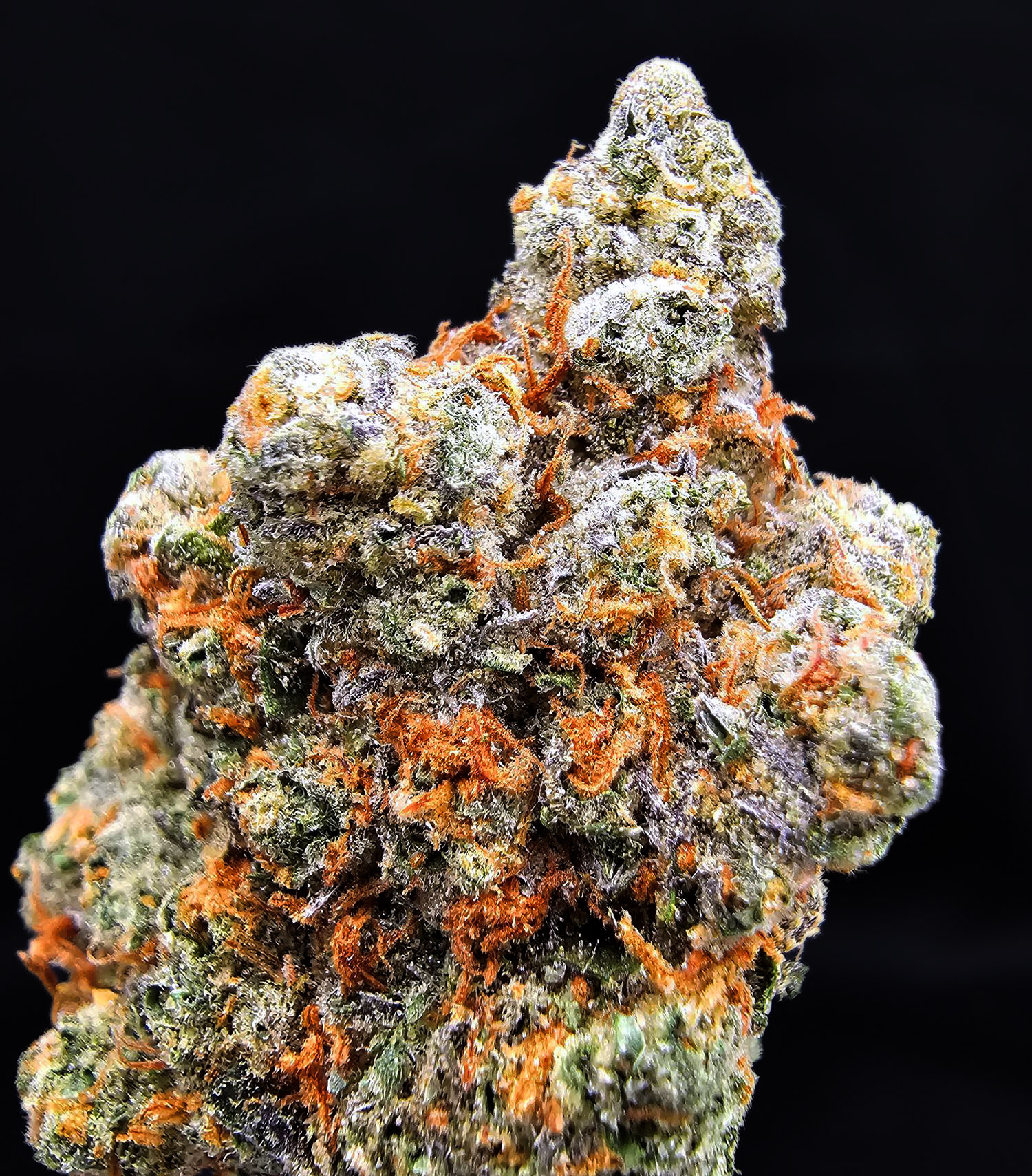 Tom Ford Pink Kush strain, indica dominant, 28–30% THC available for Washington DC, Virginia, Maryland, and Richmond VA weed delivery.
