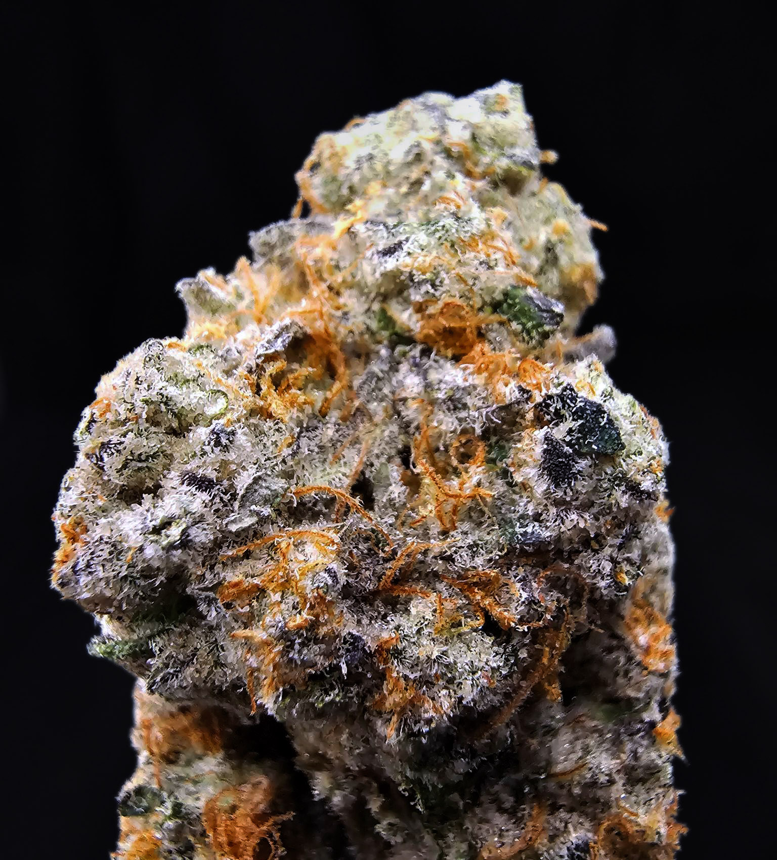 LA Kush Cake indica-dominant hybrid 29–32% THC available for Washington DC, Virginia, Maryland, and Richmond VA weed delivery