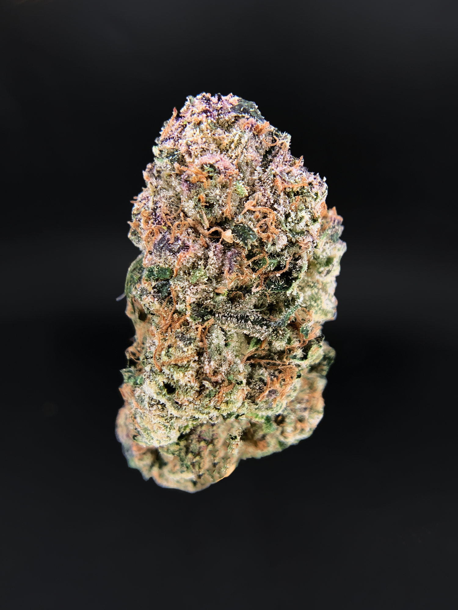 Pink Acai hybrid cannabis strain with purple frosty buds available for Washington DC and Virginia cannabis delivery